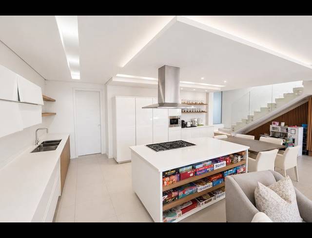 4 BEDROOM TOWNHOUSE FOR SALE IN MORNINGSIDE